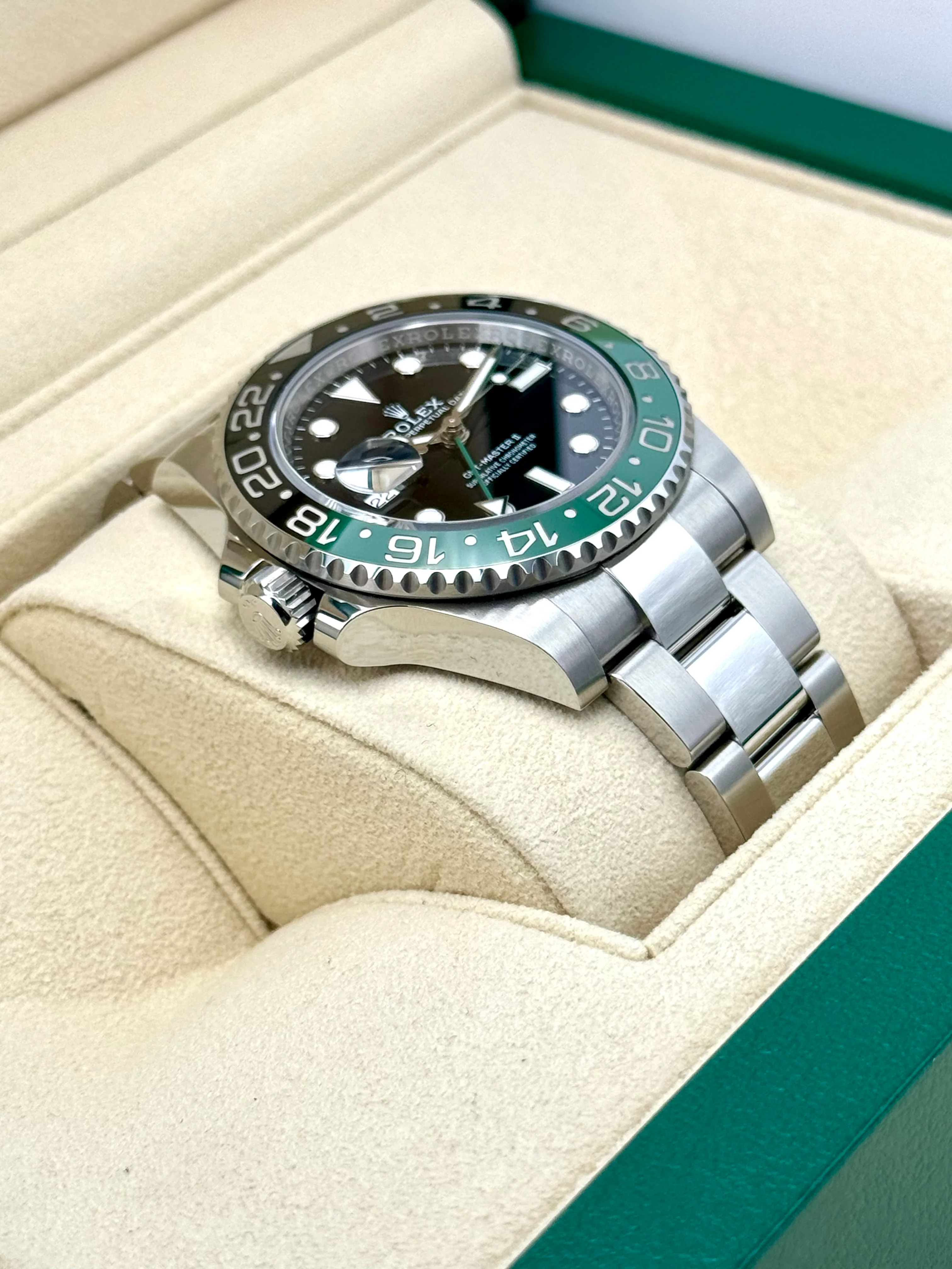 Thumbnail 8